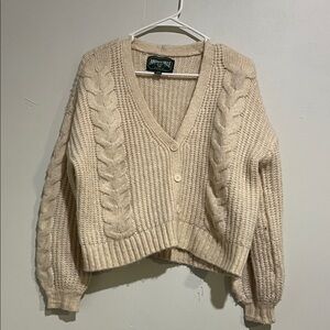 American Eagle Outfitters Cream Cable Knit V-Neck Cardigan